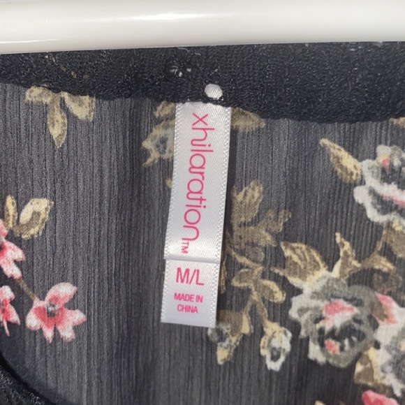 Swimsuit cover-up - Picture 2 of 3